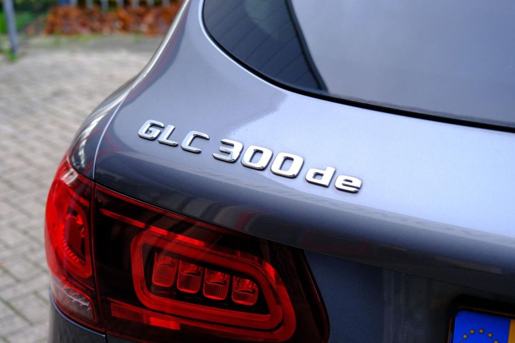 Mercedes-Benz GLC 300 2022