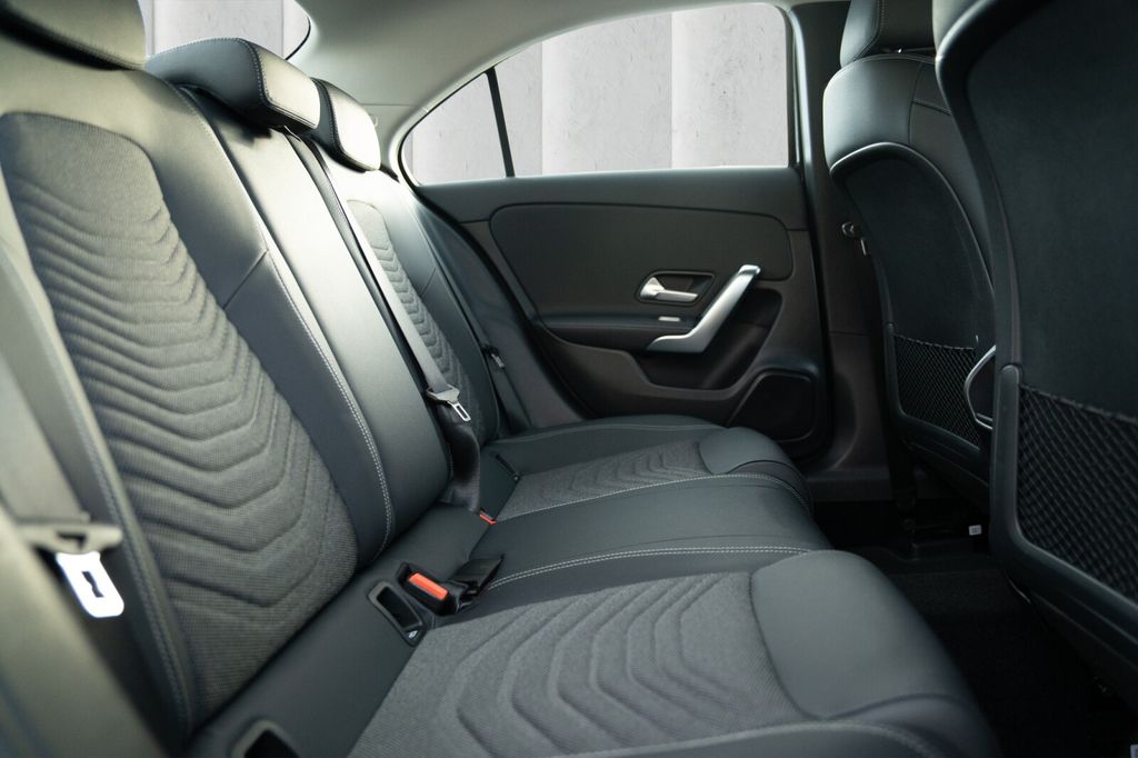 Mercedes-Benz A 250 2024