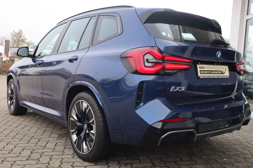 BMW iX3 2022