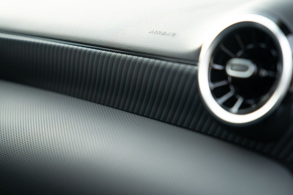 Mercedes-Benz A 250 2024