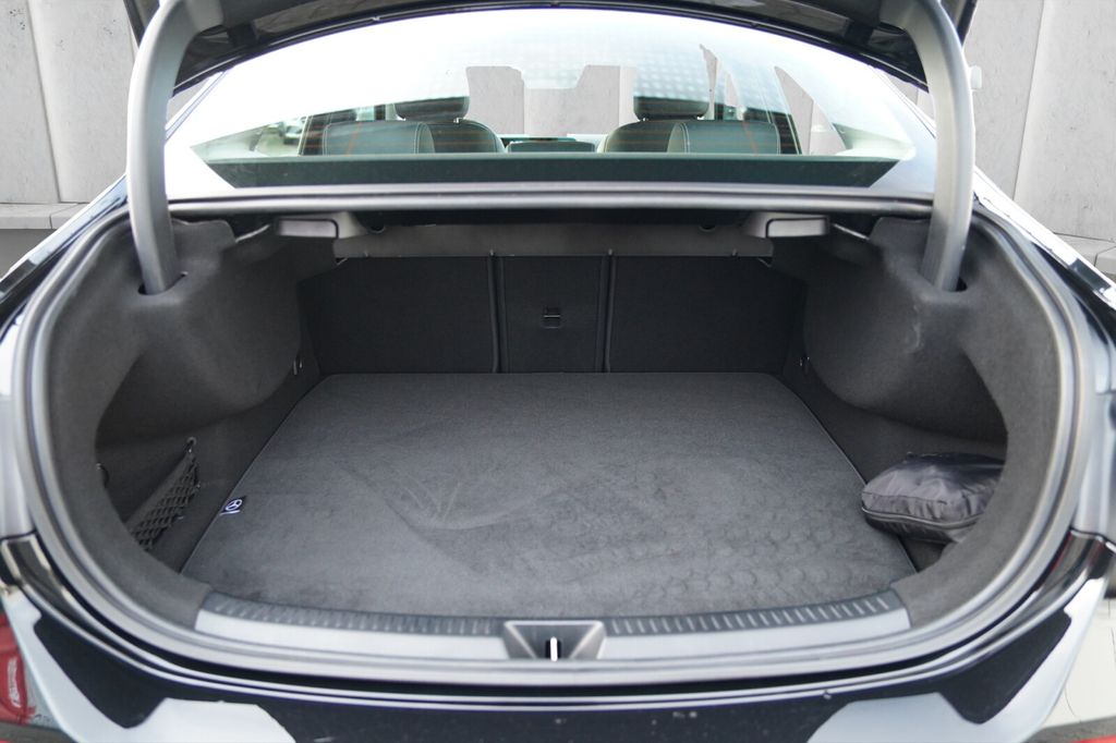 Mercedes-Benz A 250 2024