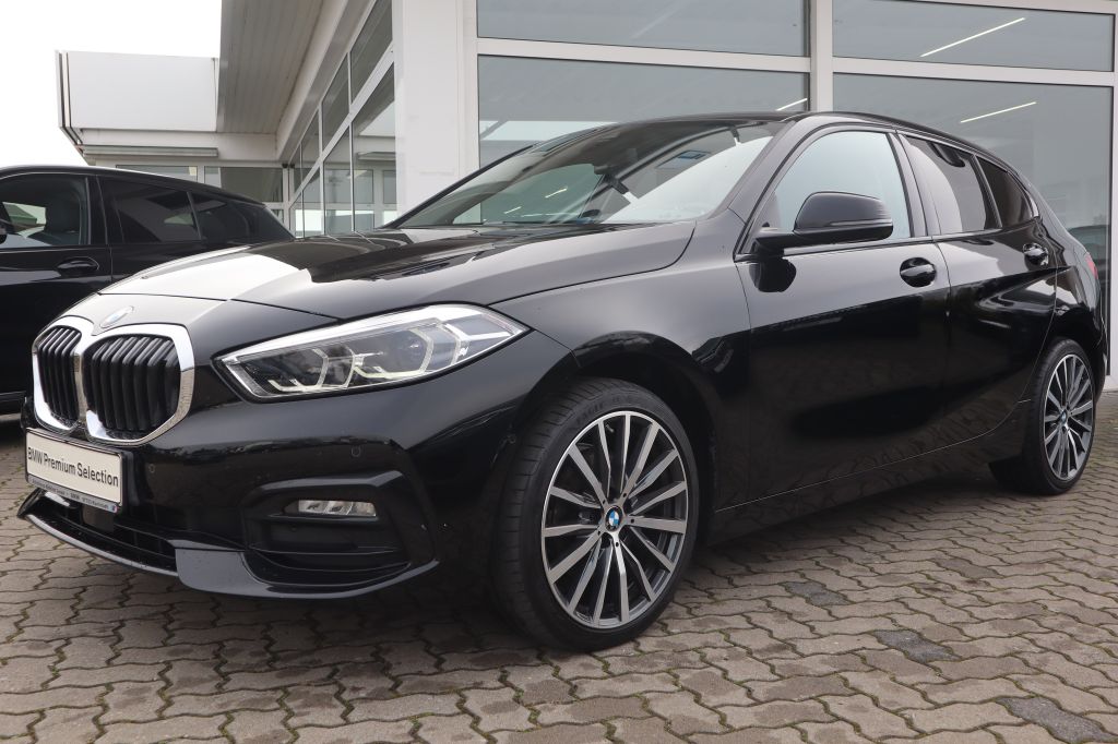 BMW 118 2022