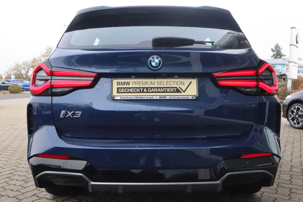 BMW iX3 2022