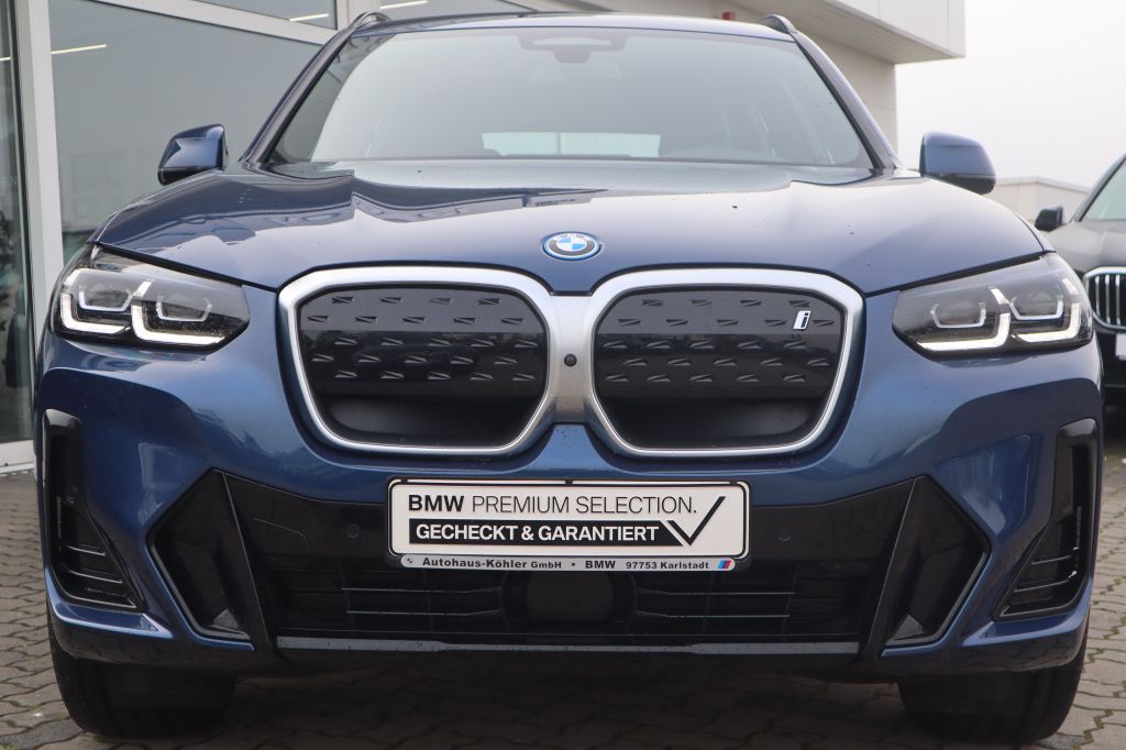 BMW iX3 2022