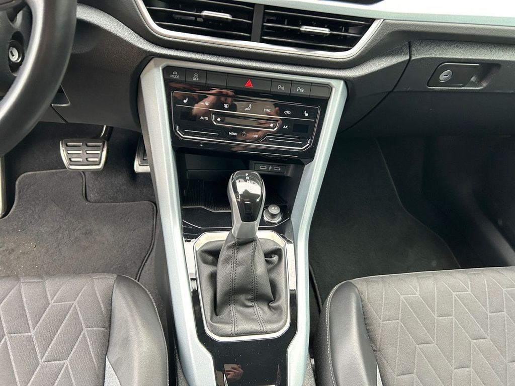 Volkswagen T-Roc 2025