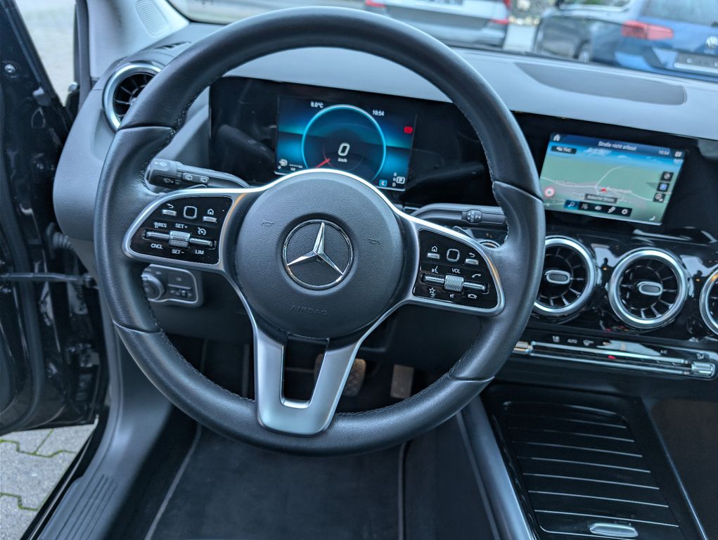 Mercedes-Benz B 200 2022