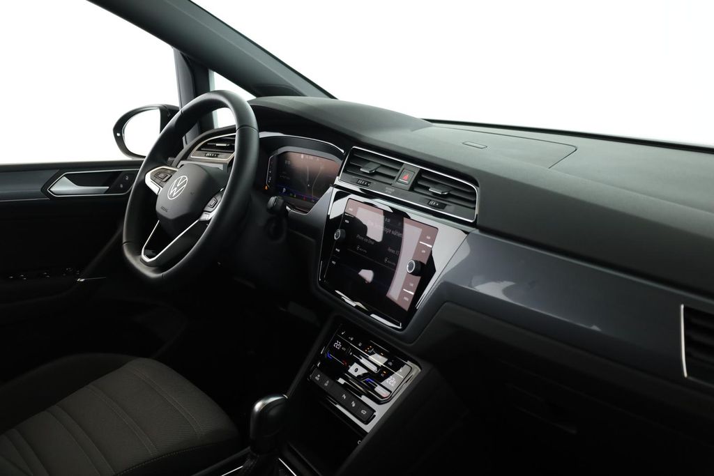 Volkswagen Touran 2025