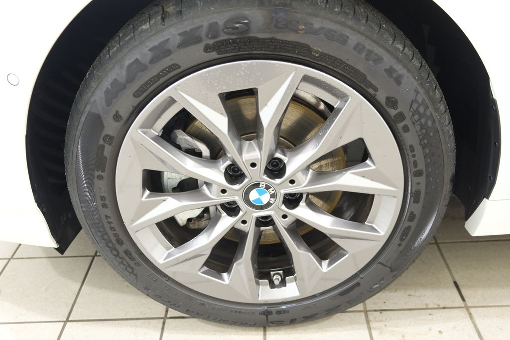 BMW 120 2024