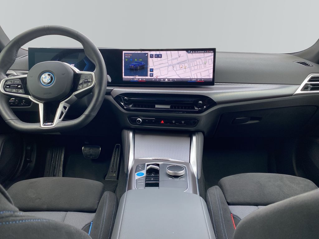 BMW i4 2025