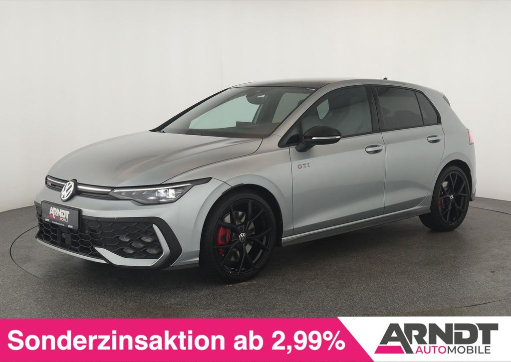 Volkswagen Golf 2025
