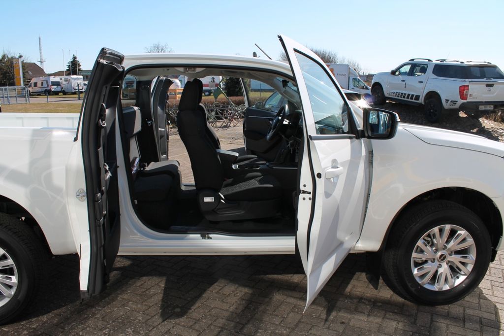 Isuzu D-Max 2025