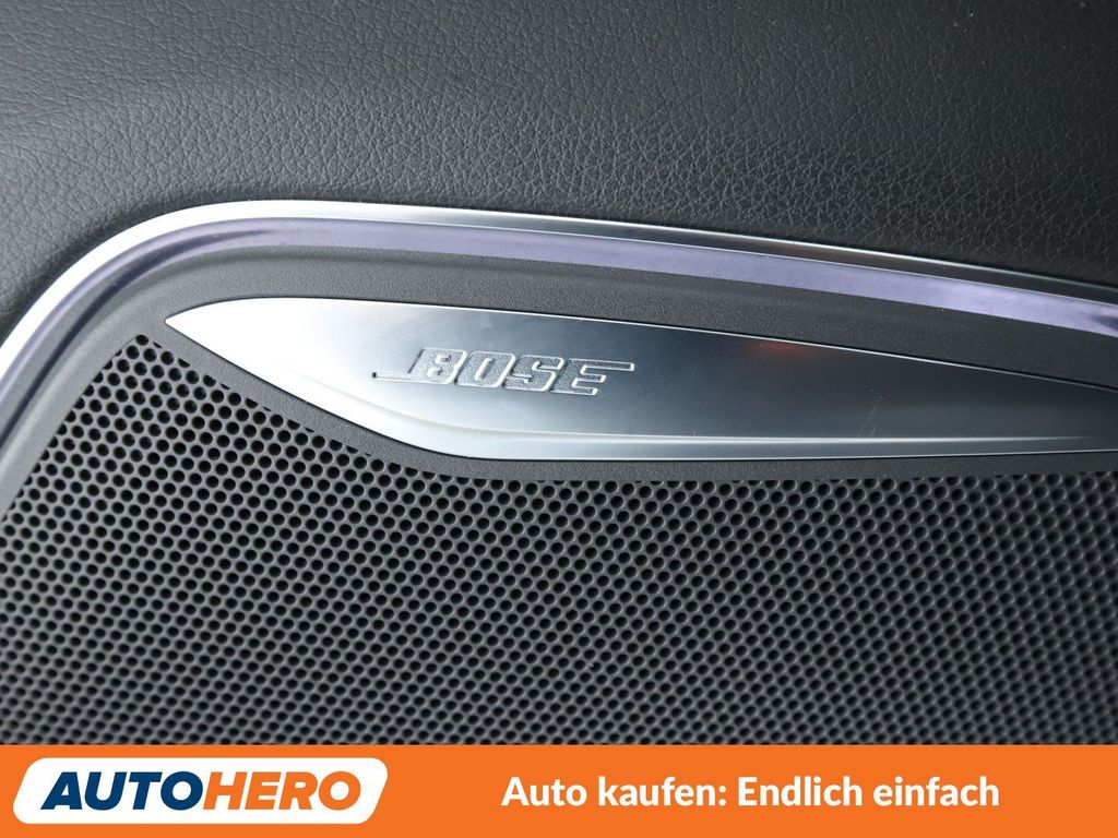 Audi RSQ3 2014