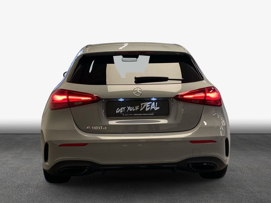 Mercedes-Benz A 180 2025