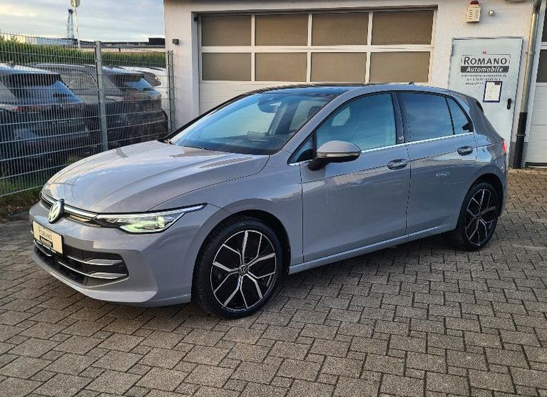 Volkswagen Golf 2024