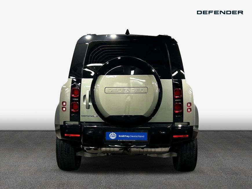 Land Rover Defender 2025