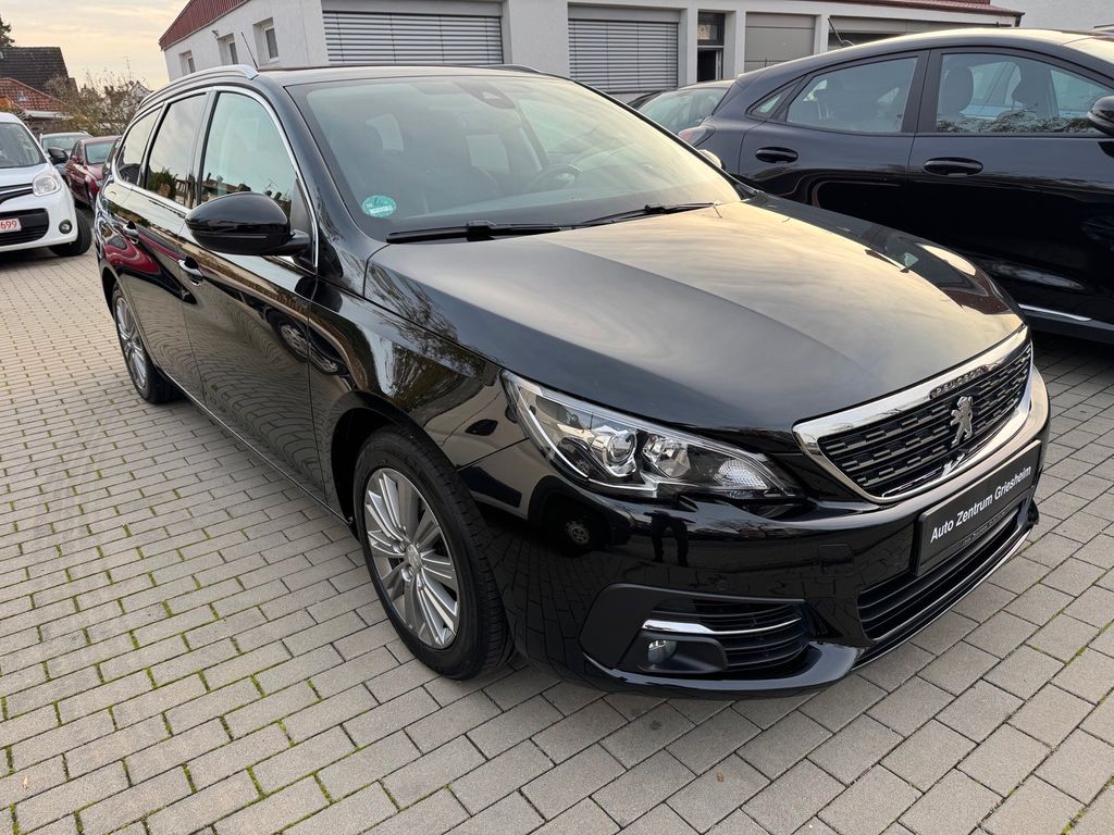 Peugeot 308 2021