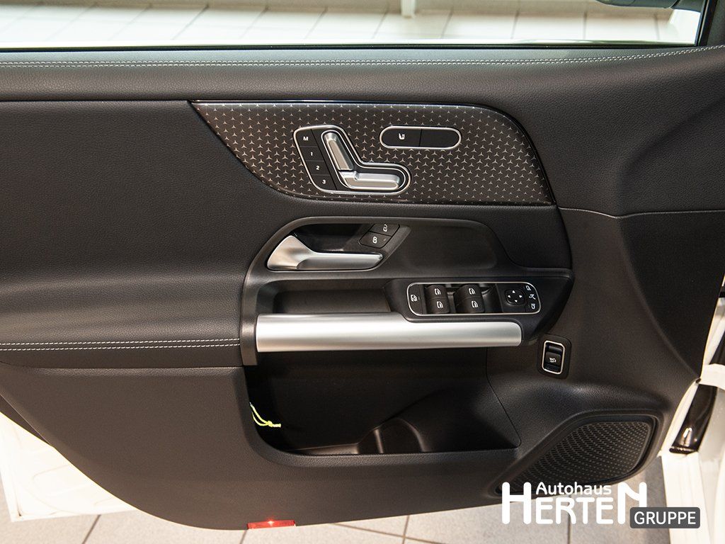 Mercedes-Benz B 200 2024