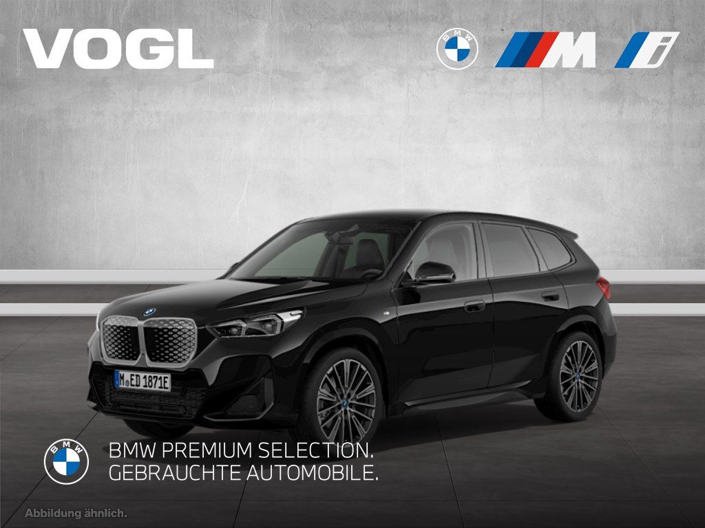 BMW iX1 2023