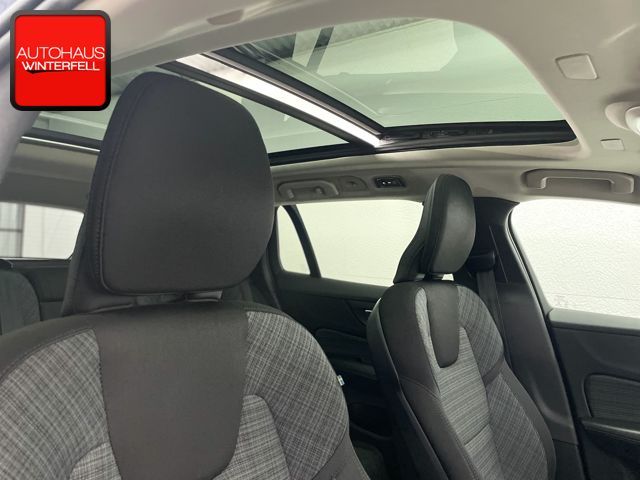 Volvo V60 Cross Country 2022