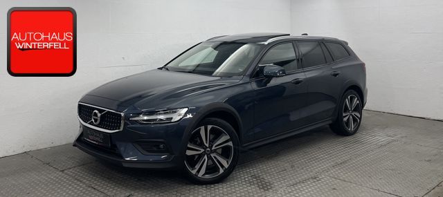 Volvo V60 Cross Country 2022