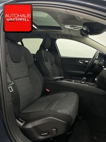 Volvo V60 Cross Country 2022