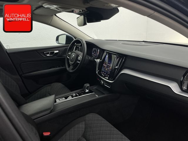 Volvo V60 Cross Country 2022