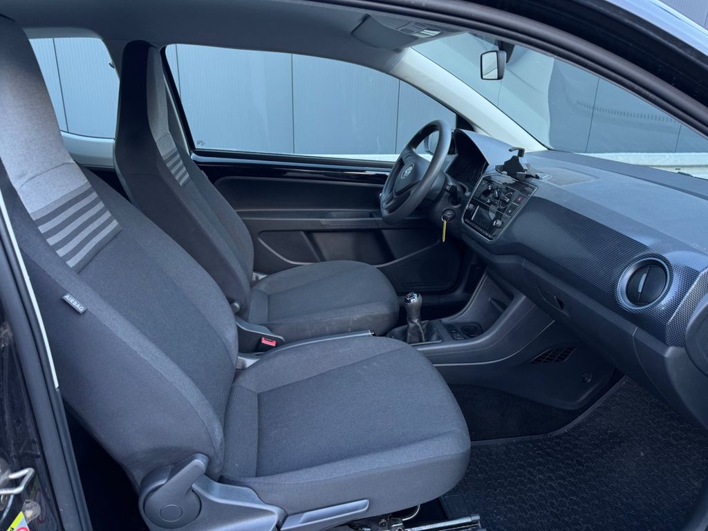 Volkswagen up! 2019