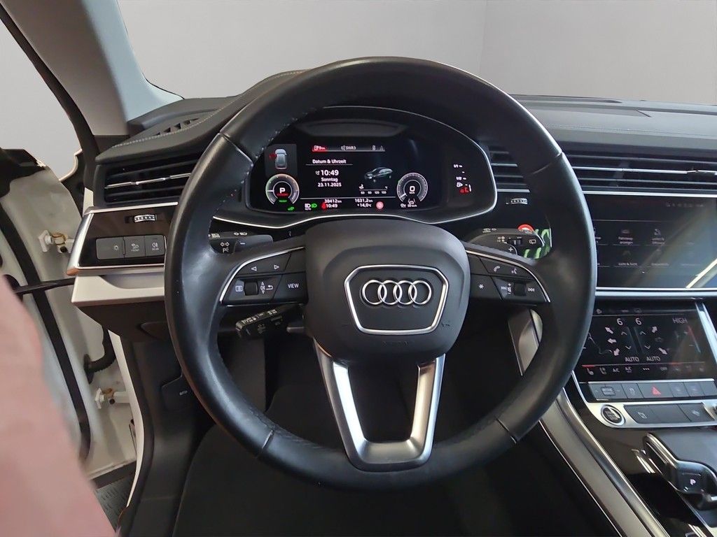 Audi Q8 2022