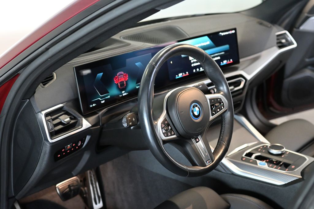 BMW i4 2023