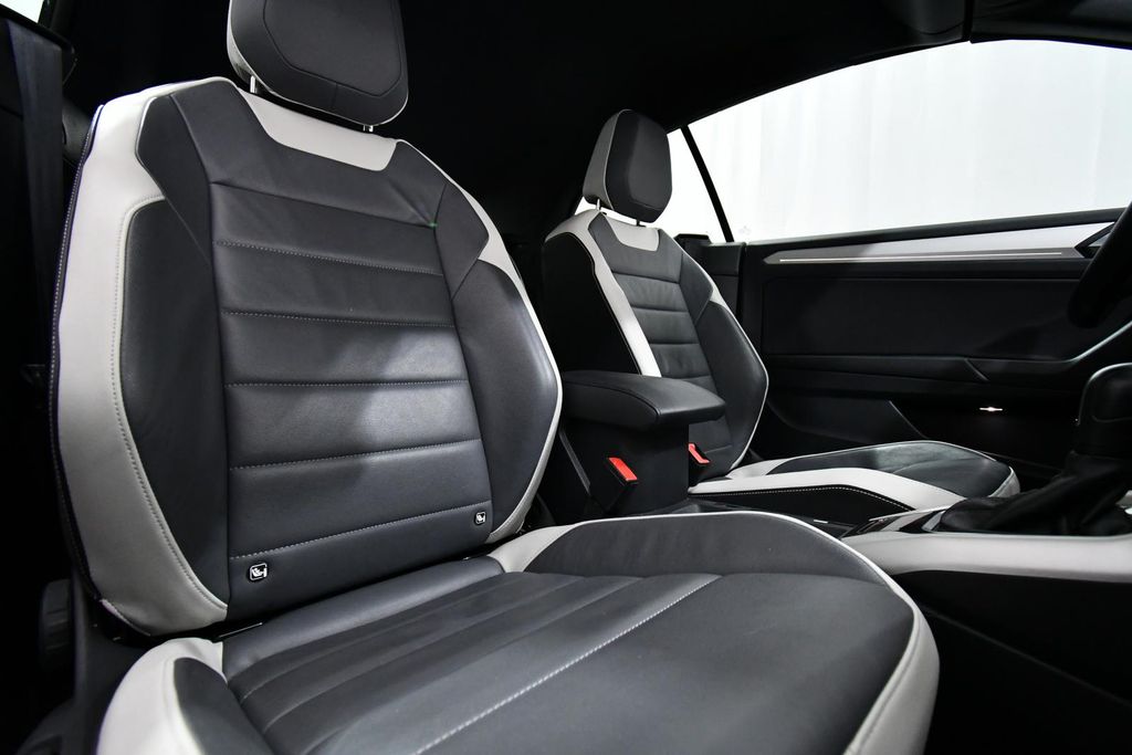 Volkswagen T-Roc 2021