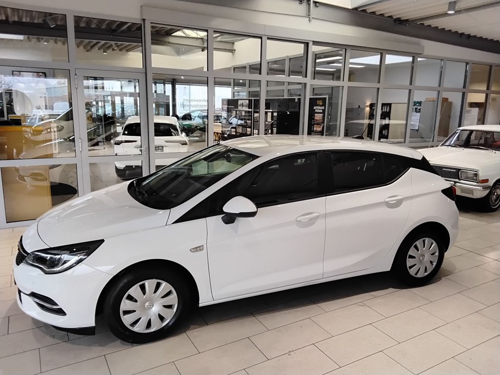 Opel Astra 2020