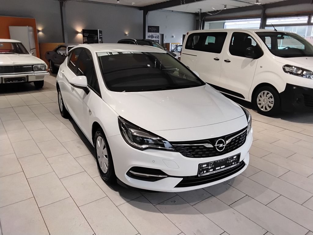 Opel Astra 2020