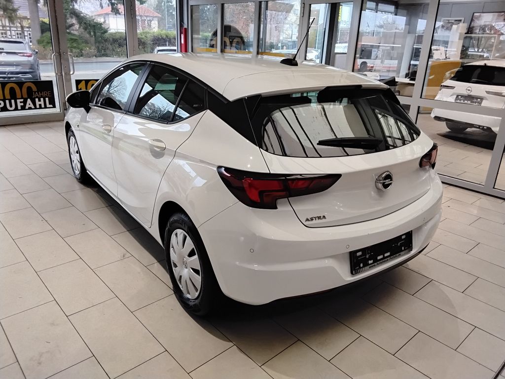 Opel Astra 2020
