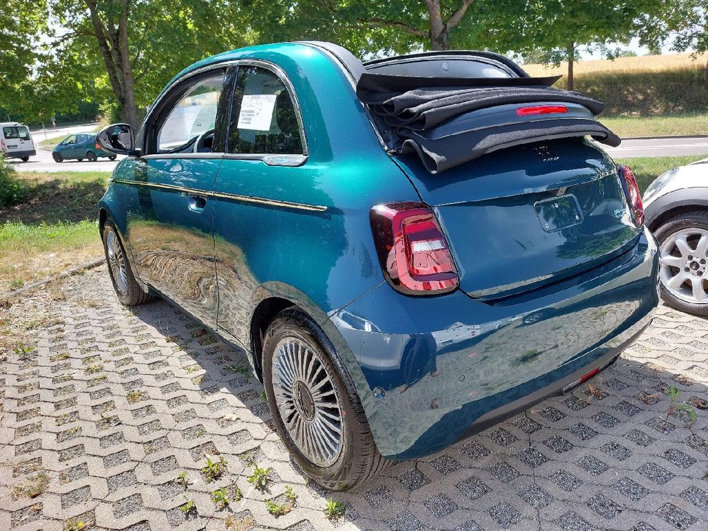 Fiat 500e 2023