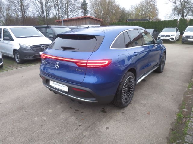 Mercedes-Benz EQC 2022