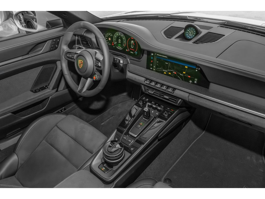 Porsche 992 2025