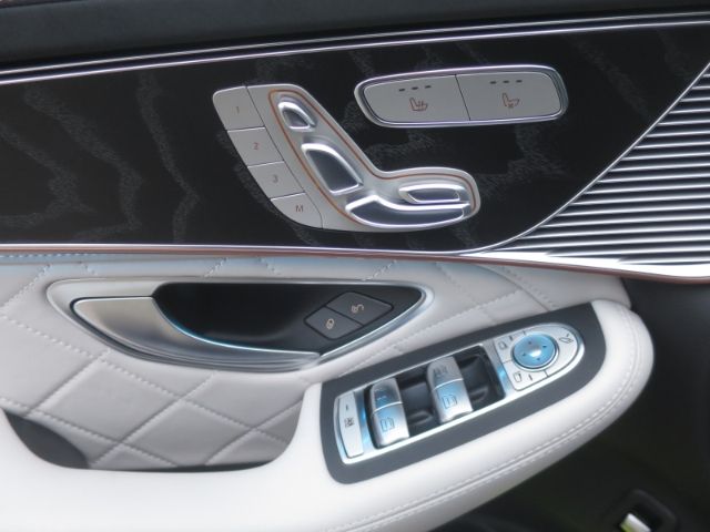 Mercedes-Benz EQC 2022