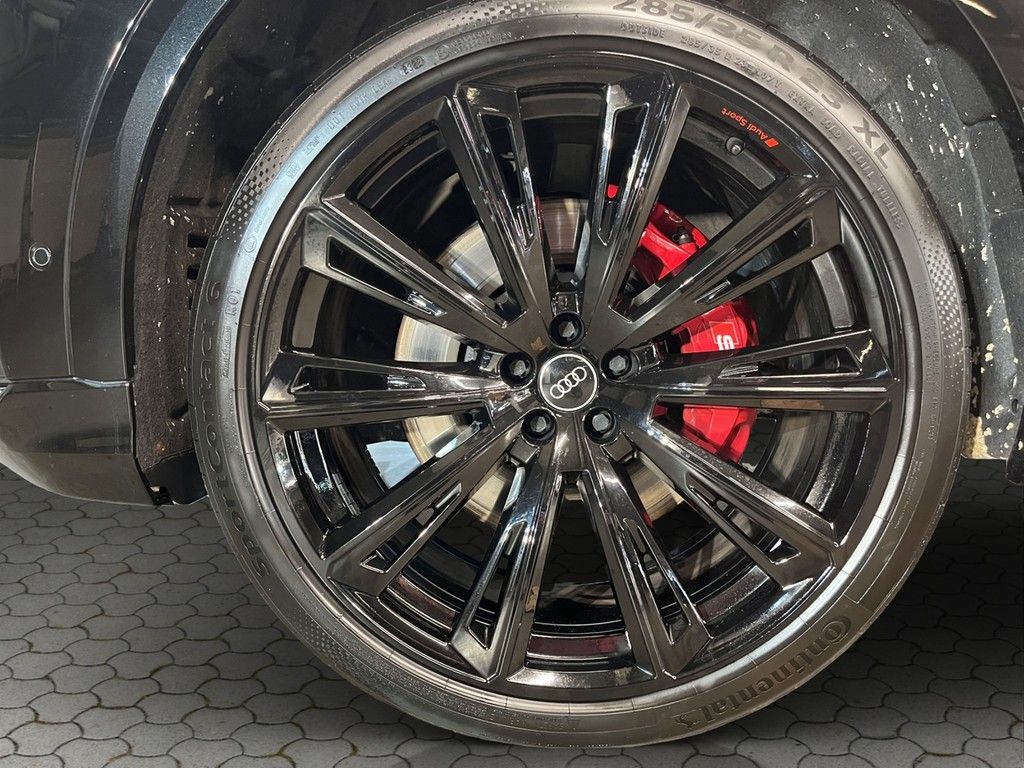 Audi SQ8 2022