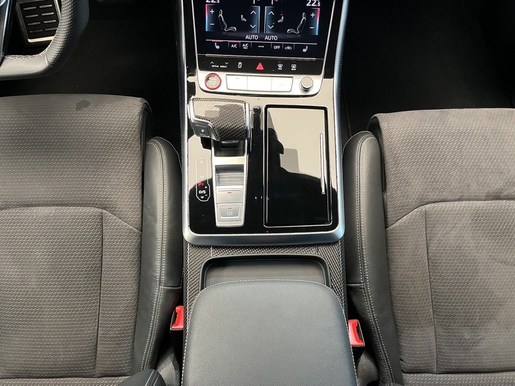 Audi SQ8 2022