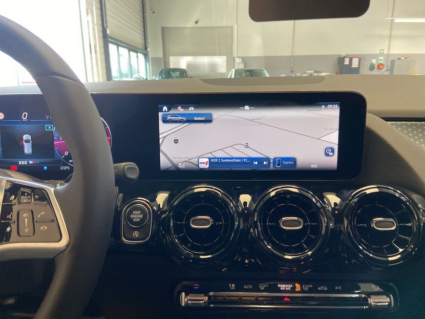 Mercedes-Benz B 180 2025