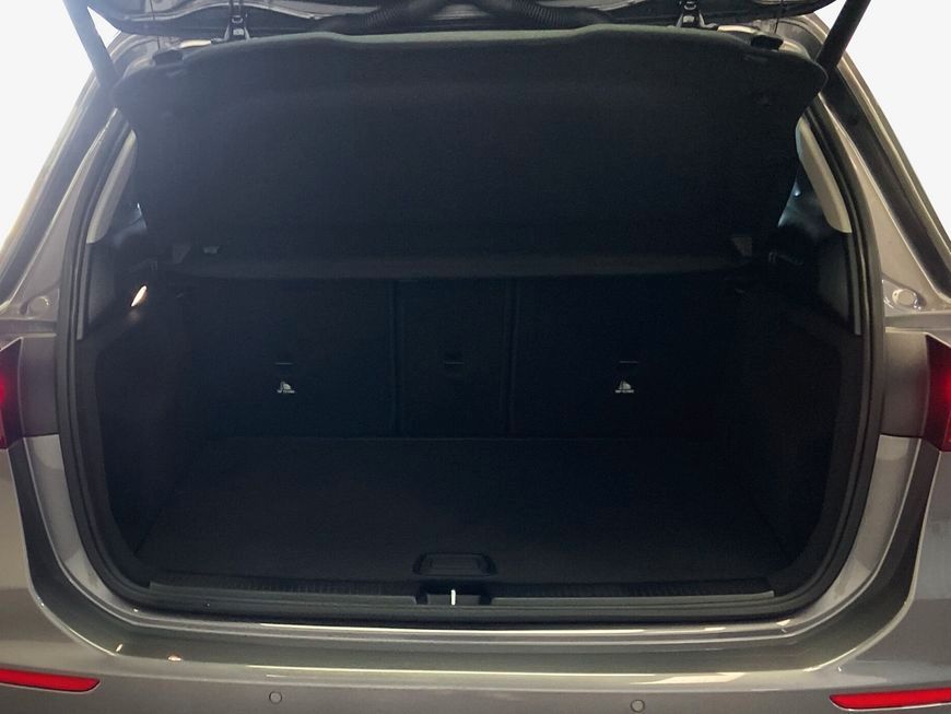 Mercedes-Benz B 180 2025