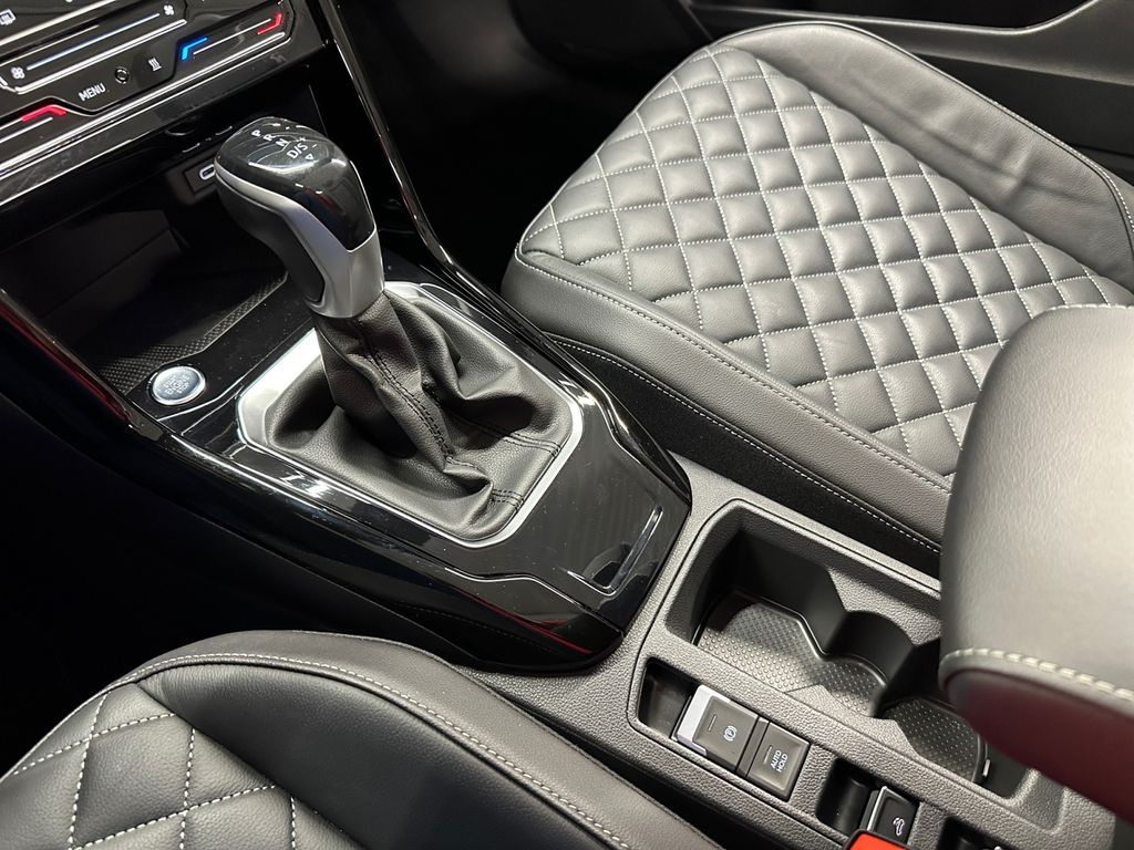 Volkswagen T-Roc 2024