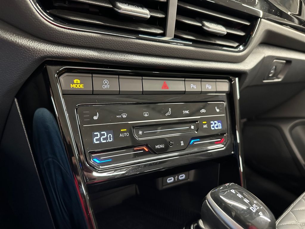 Volkswagen T-Roc 2024