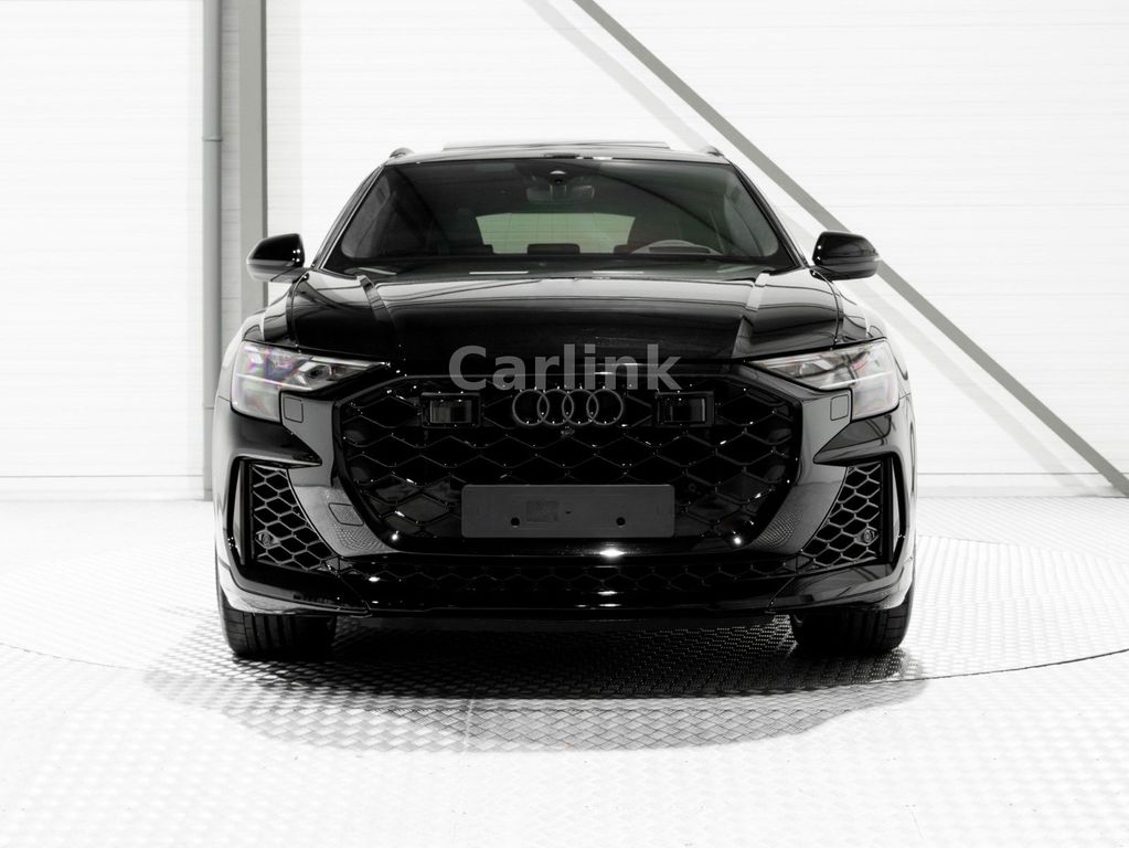 Audi RSQ8 2024