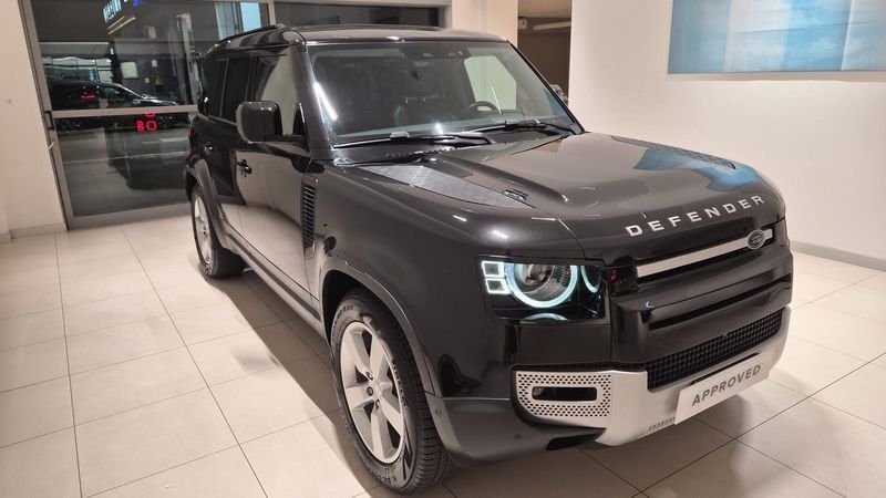 Land Rover Defender 2021