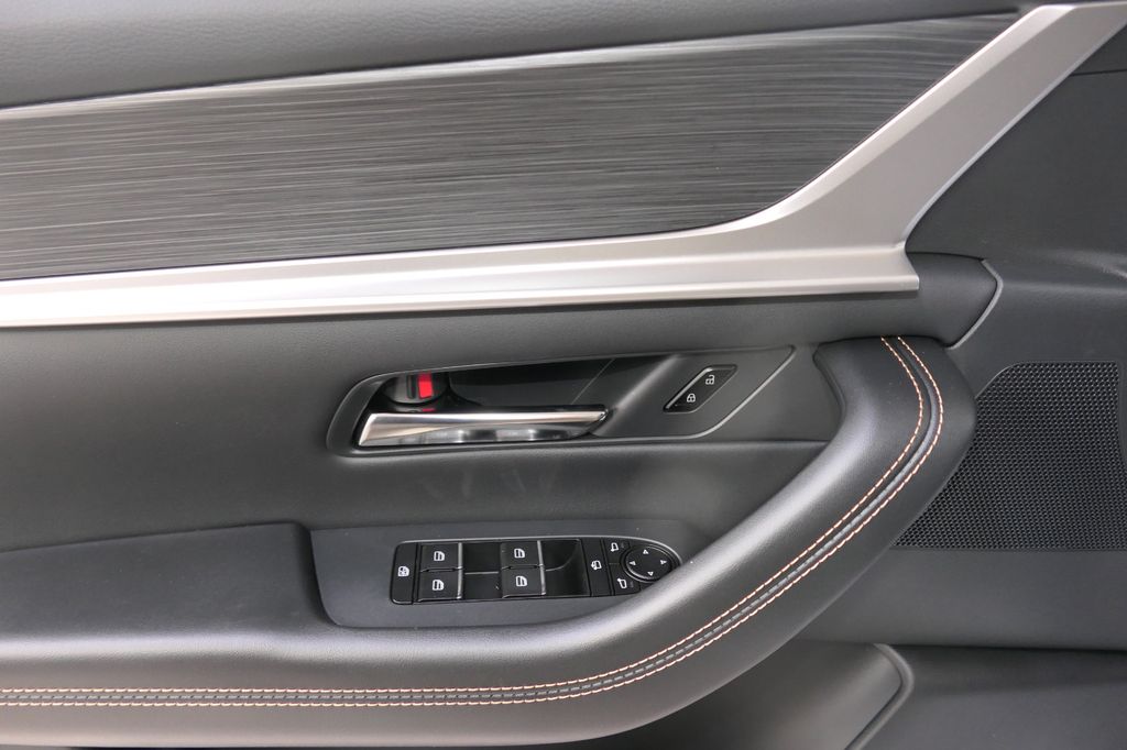 Mazda CX-60 2025