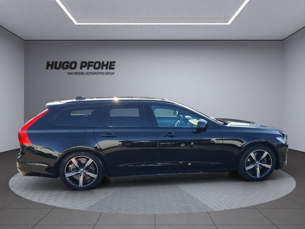 Volvo V90 2020