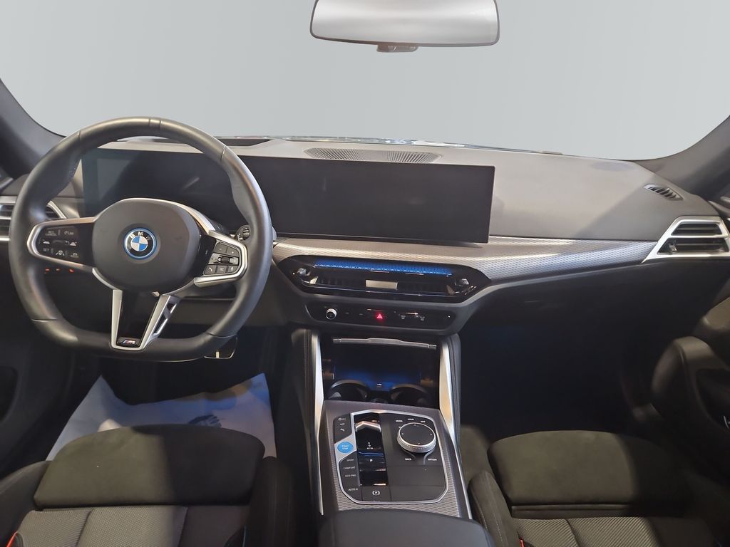 BMW i4 2025