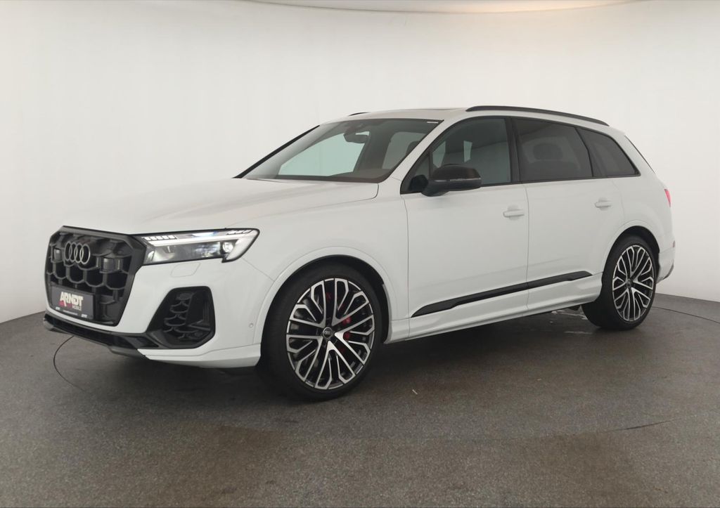 Audi SQ7 2025