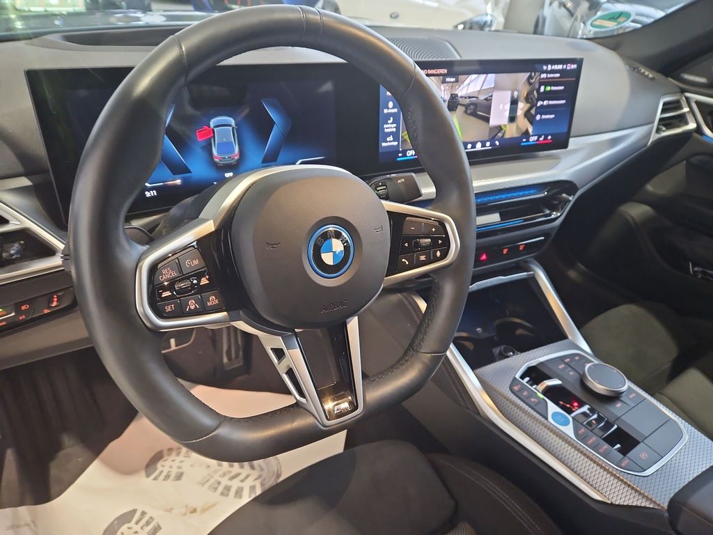 BMW i4 2025